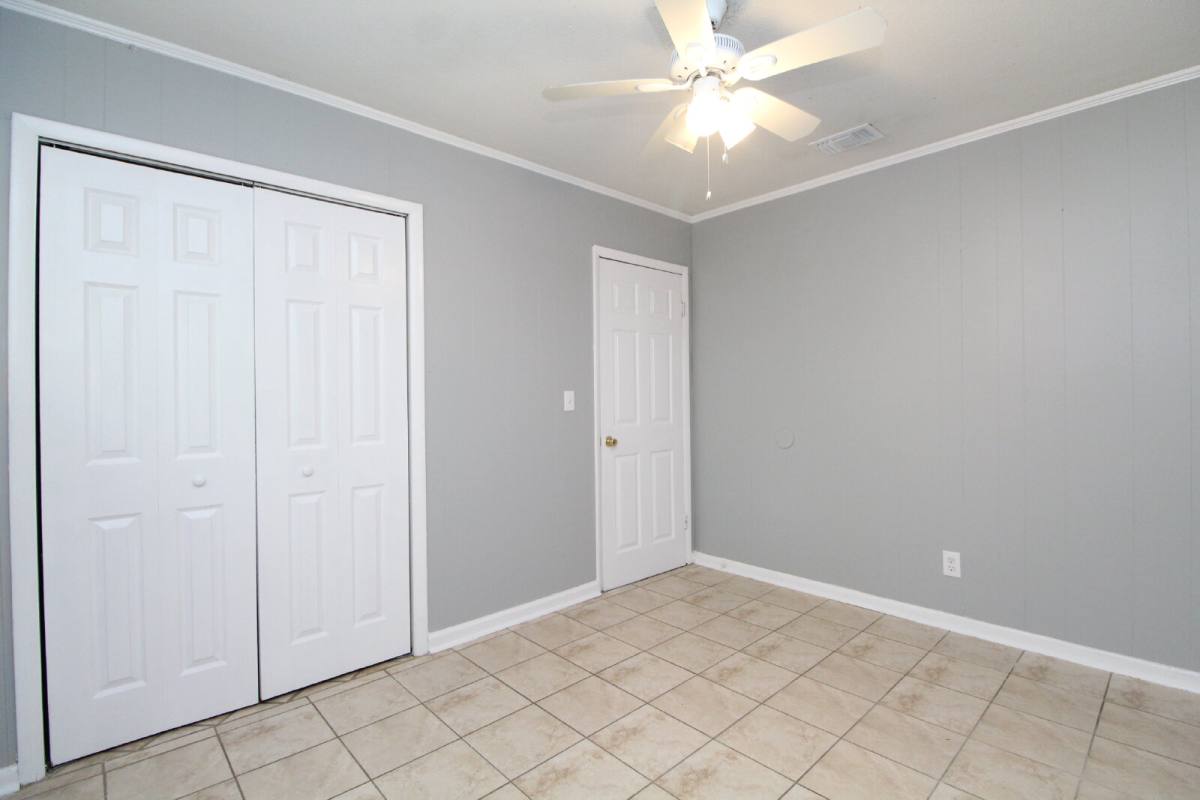 Apartment for rent at 6618 Applegate St, Milton, FL 32570