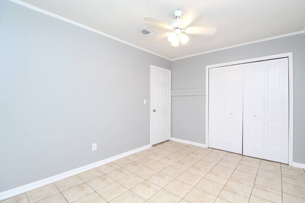 Apartment for rent at 6618 Applegate St, Milton, FL 32570