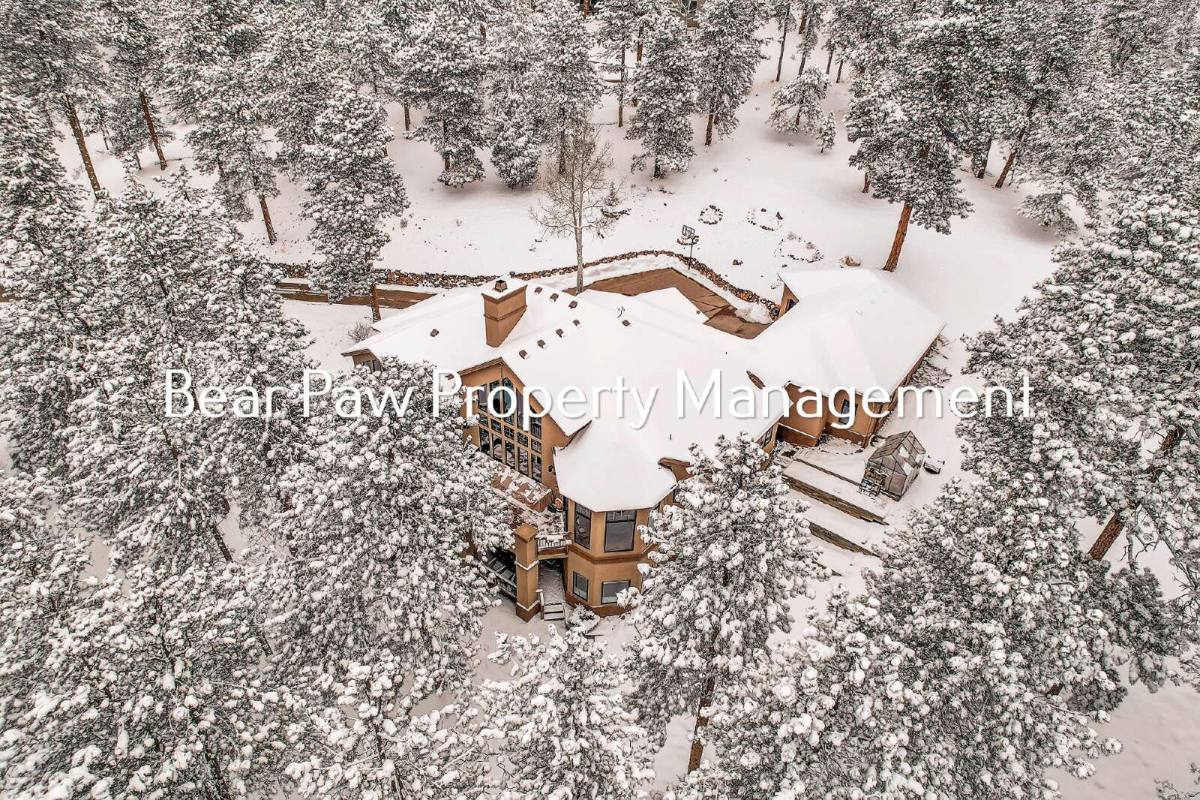 House for rent at 30200 Beaver Creek Lane, Evergreen, CO 80439