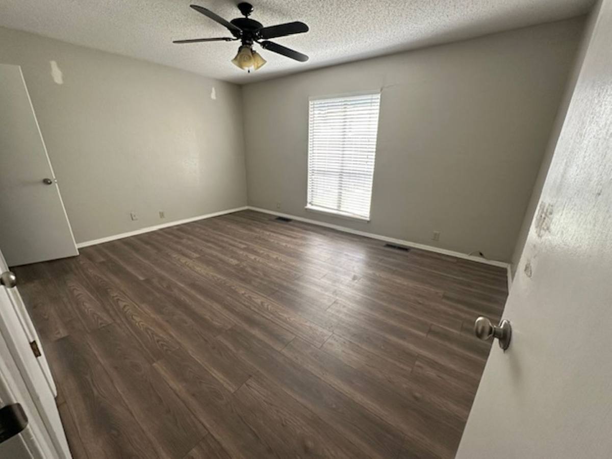 House for rent at 10411 White Oak Canyon Rd, Oklahoma City, OK 73162