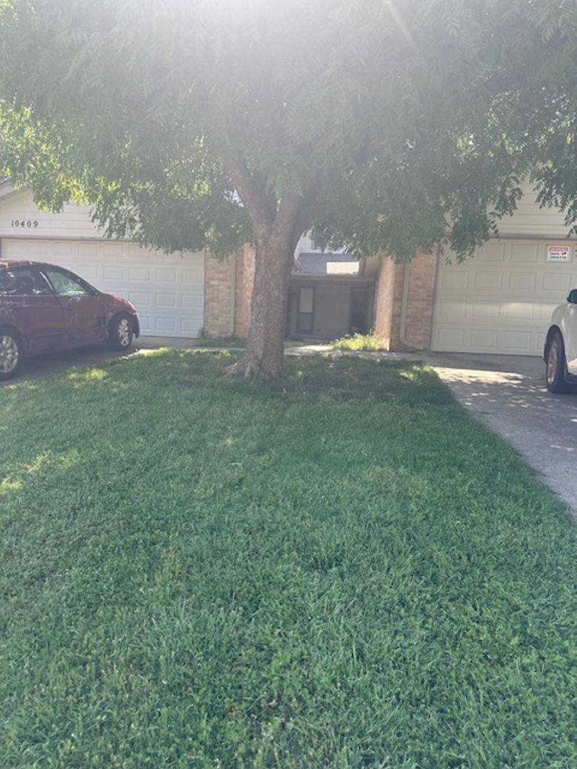 House for rent at 10411 White Oak Canyon Rd, Oklahoma City, OK 73162