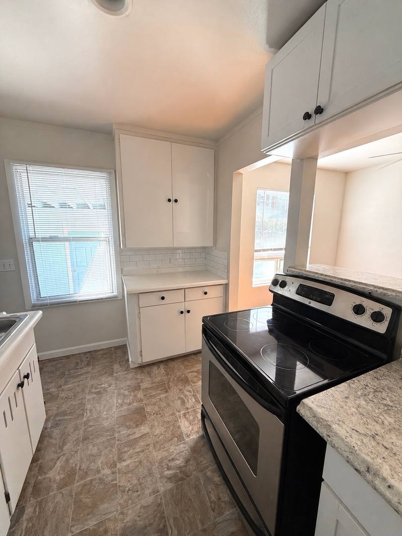 Apartment for rent at 502 504 Barth Ave, Richland, WA 99352