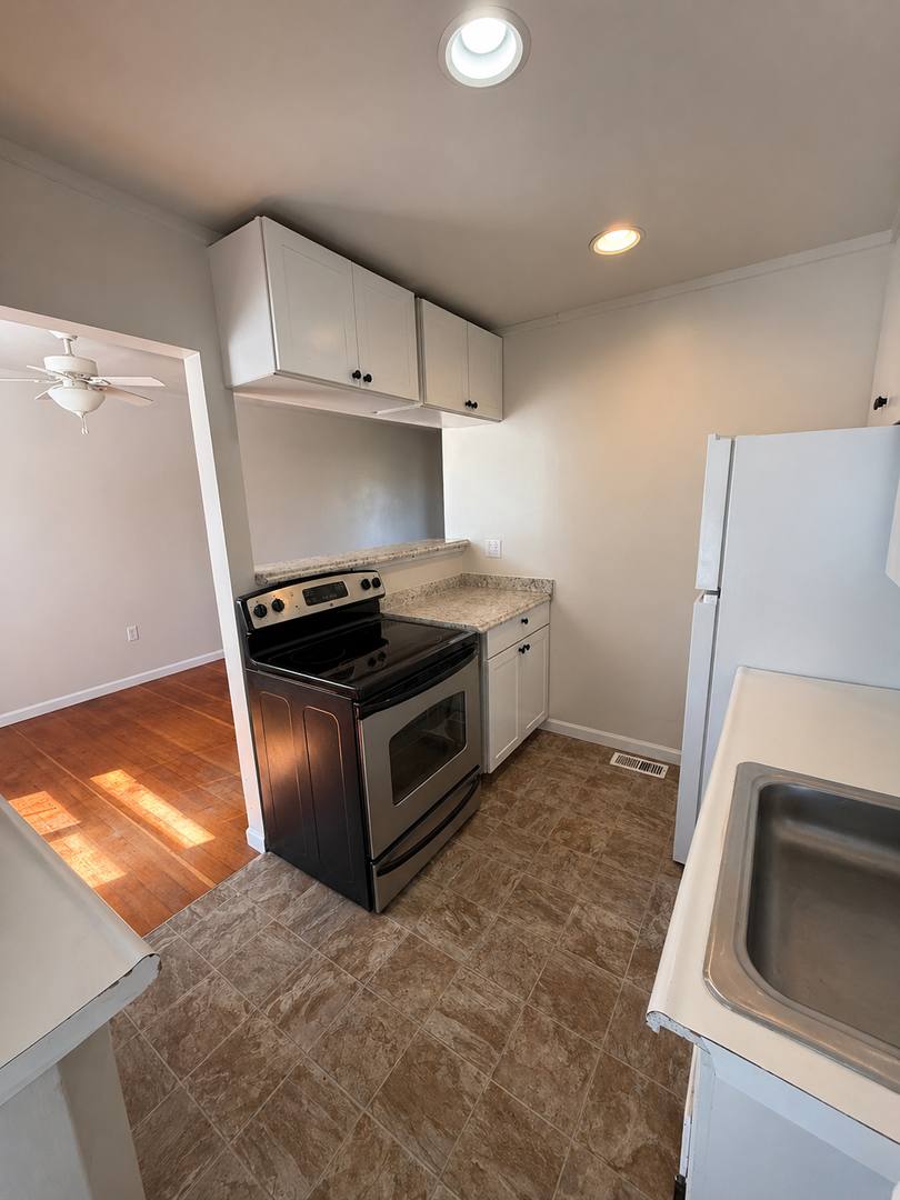 Apartment for rent at 502 504 Barth Ave, Richland, WA 99352