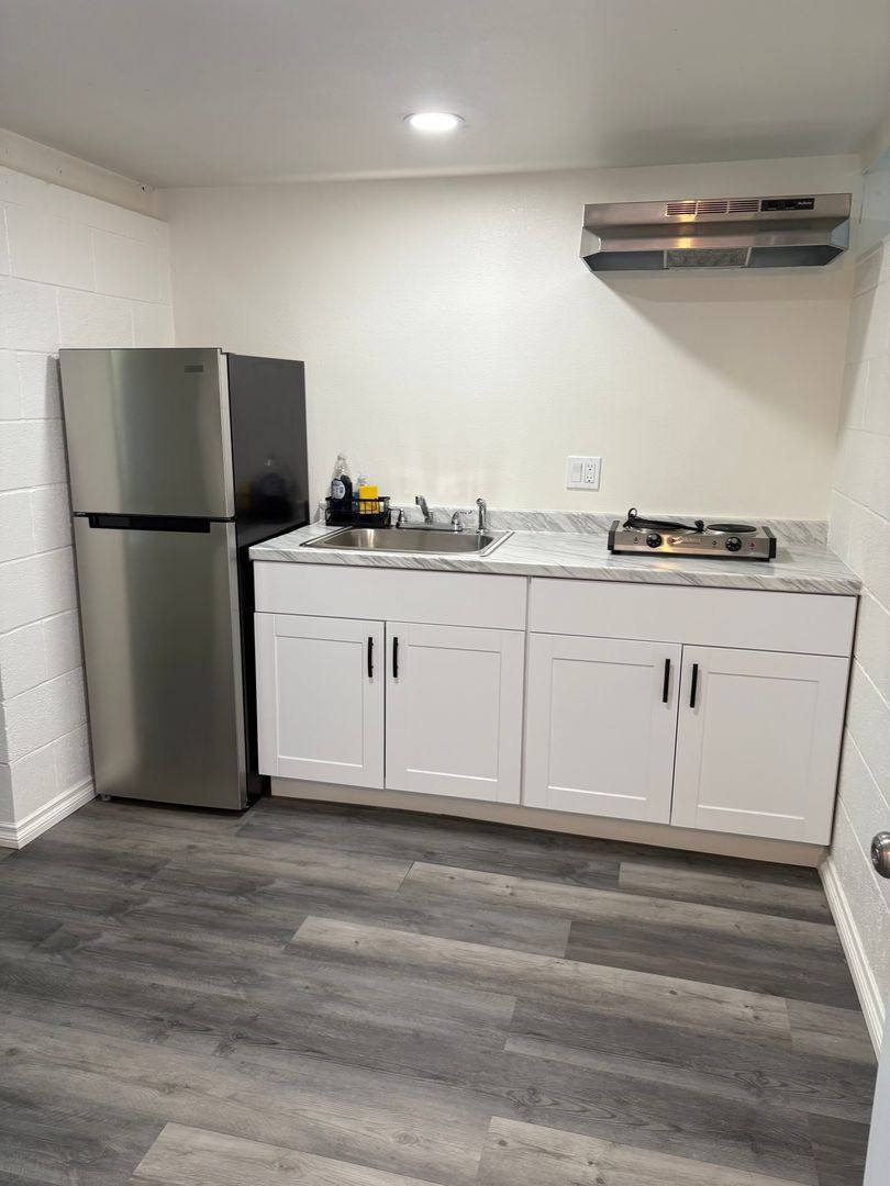 Apartment for rent at 9719 Priscilla St, Downey, CA 90242