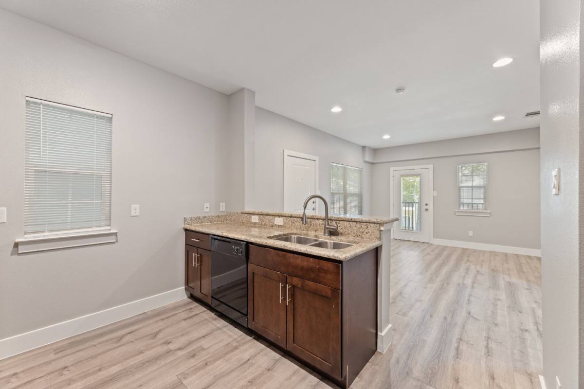 Apartment for rent at 13601 Pinnacle Circle #2103, Euless, TX 76040