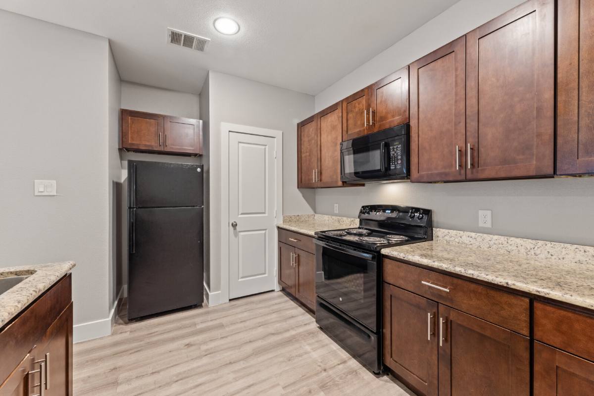 Apartment for rent at 13601 Pinnacle Circle #2103, Euless, TX 76040