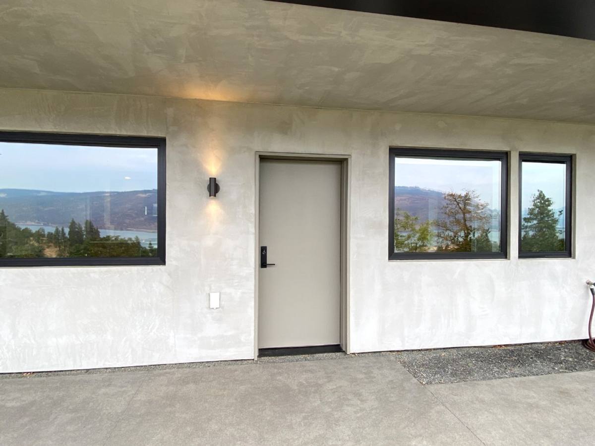 House for rent at 585 Blanchard Blvd, Mosier, OR 97040