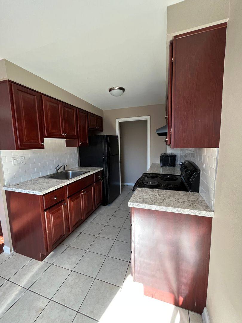 Apartment for rent at 119 Bridge St, Morton, PA 19070