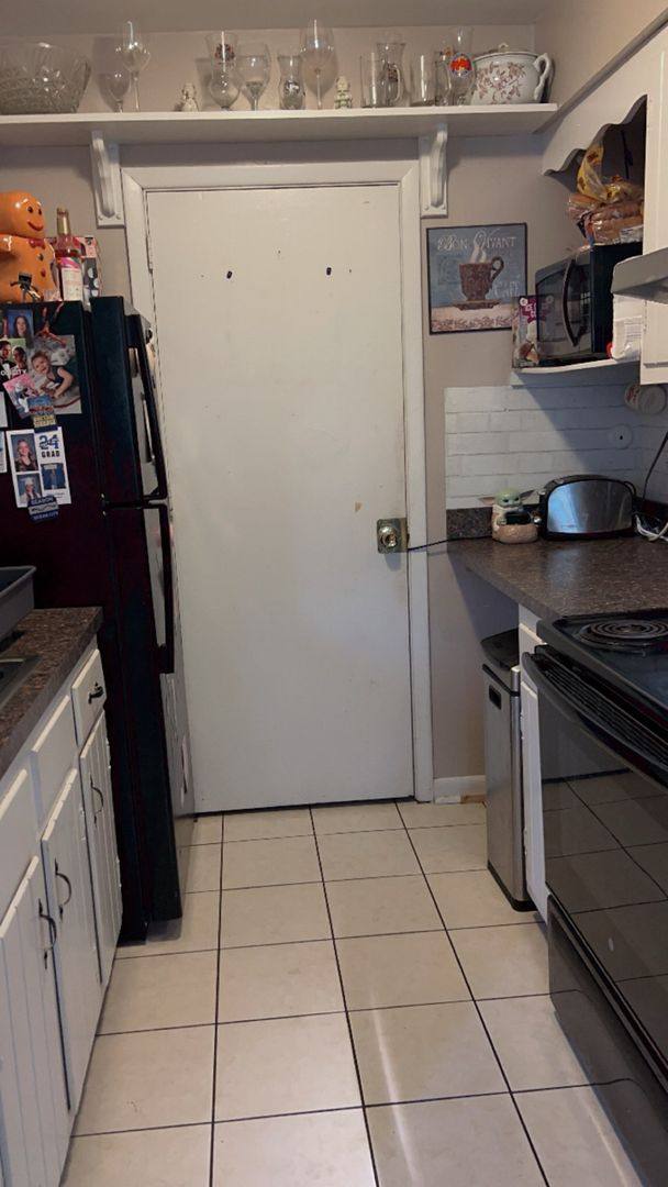 Apartment for rent at 119 Bridge St, Morton, PA 19070