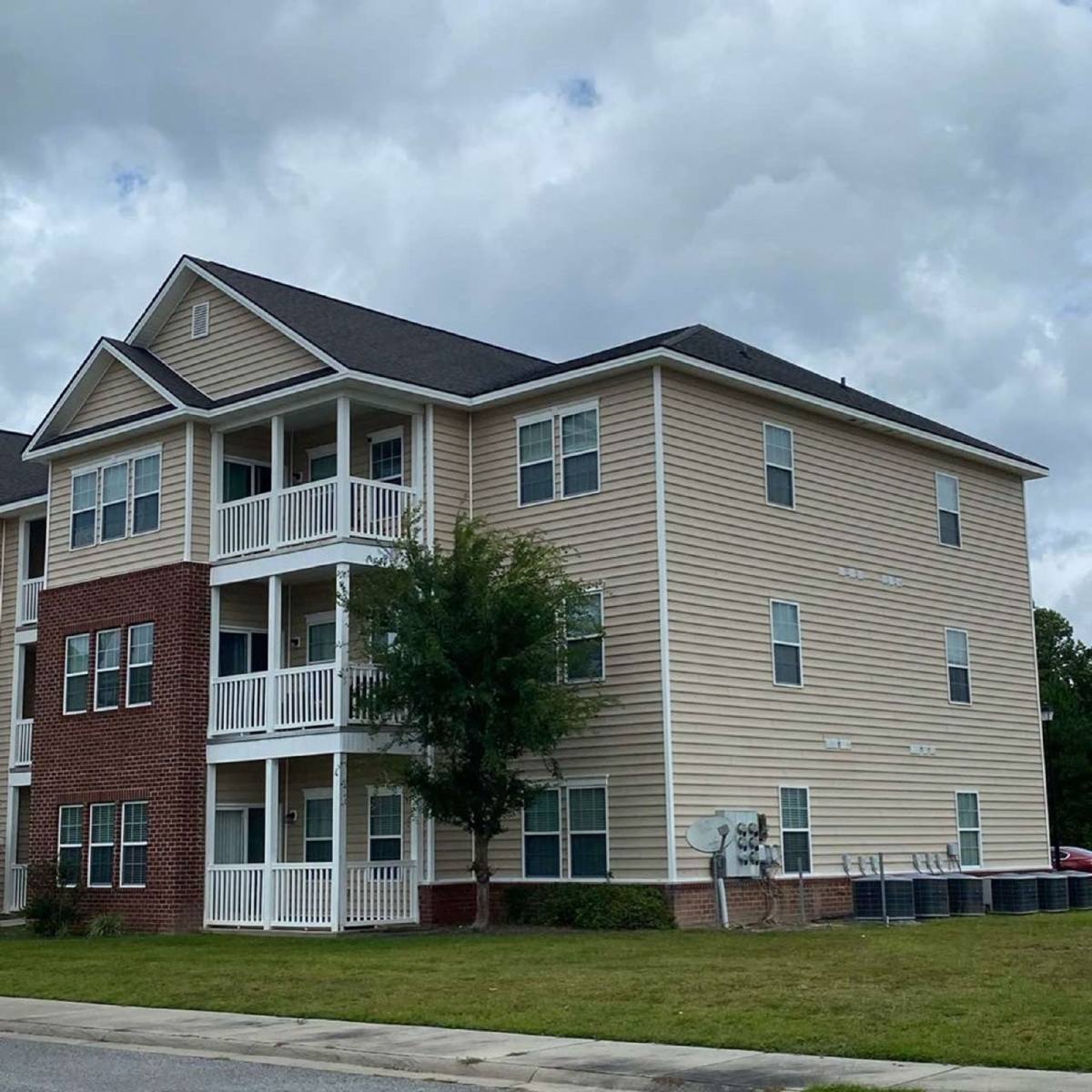 Apartment for rent at 400 Telfair Dr #102, Hinesville, GA 31313
