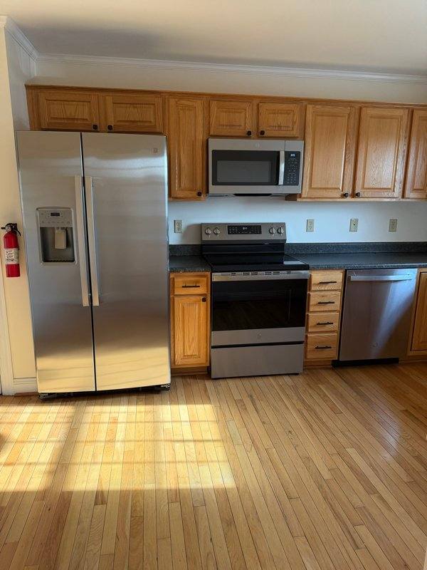 Condo for rent at 64 Scotch Cap Rd #107, Quaker Hill, CT 06375