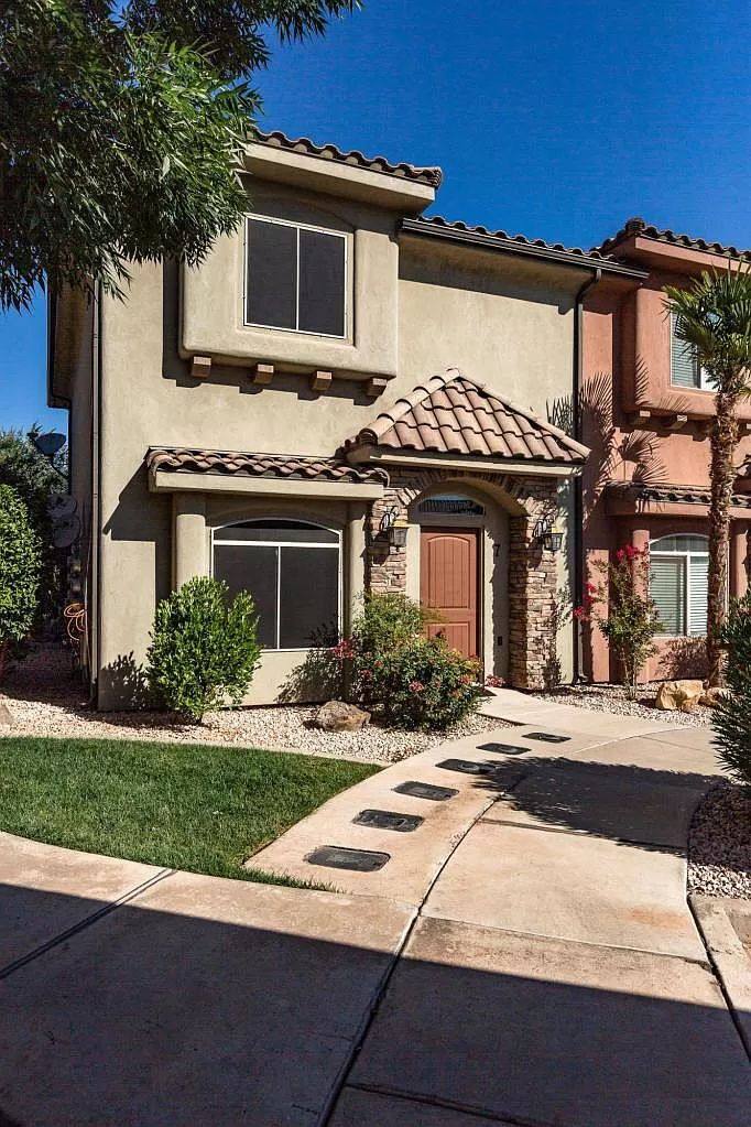 Townhouse for rent at 2075 S Sir Monte Dr #7, Saint George, UT 84770
