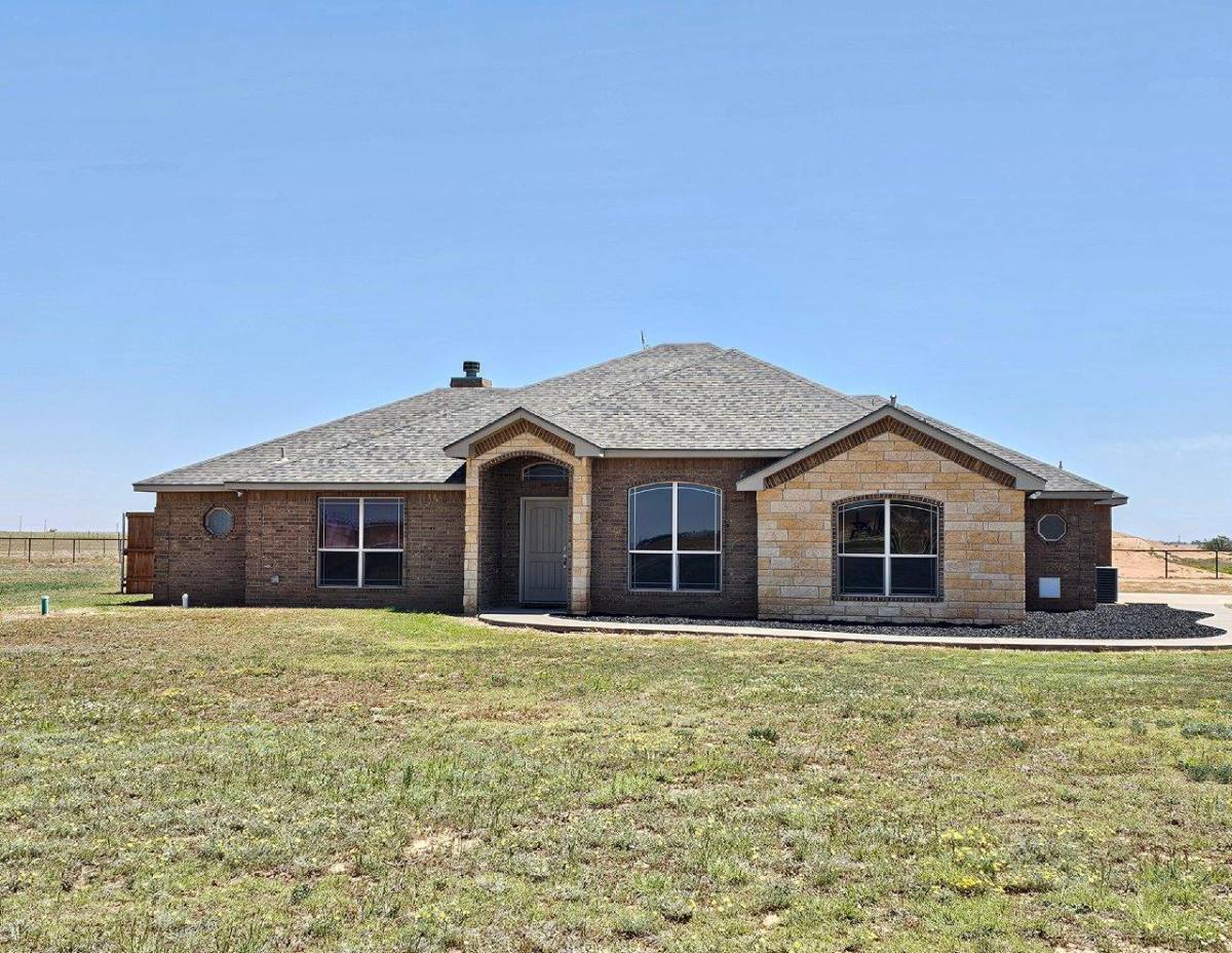 House for rent at 20009 FM Rd #2192, Slaton, TX 79364