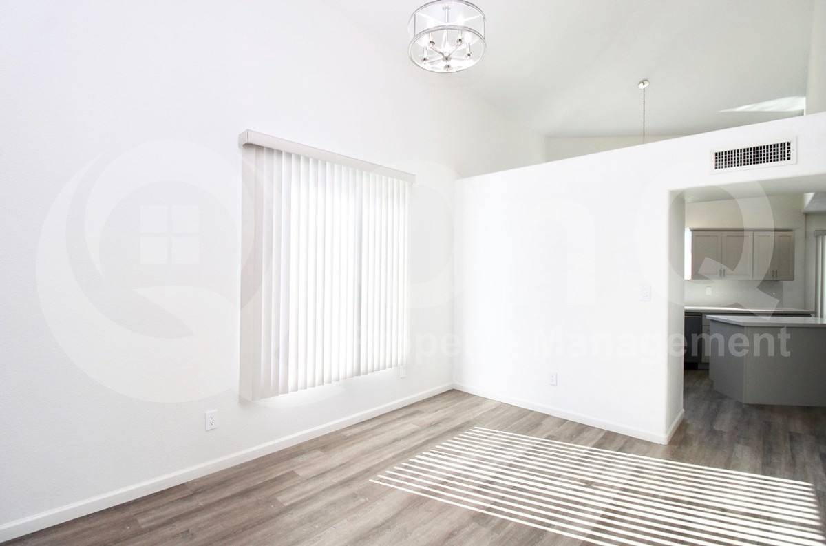 House for rent at 14646 N 90th Dr, Peoria, AZ 85381