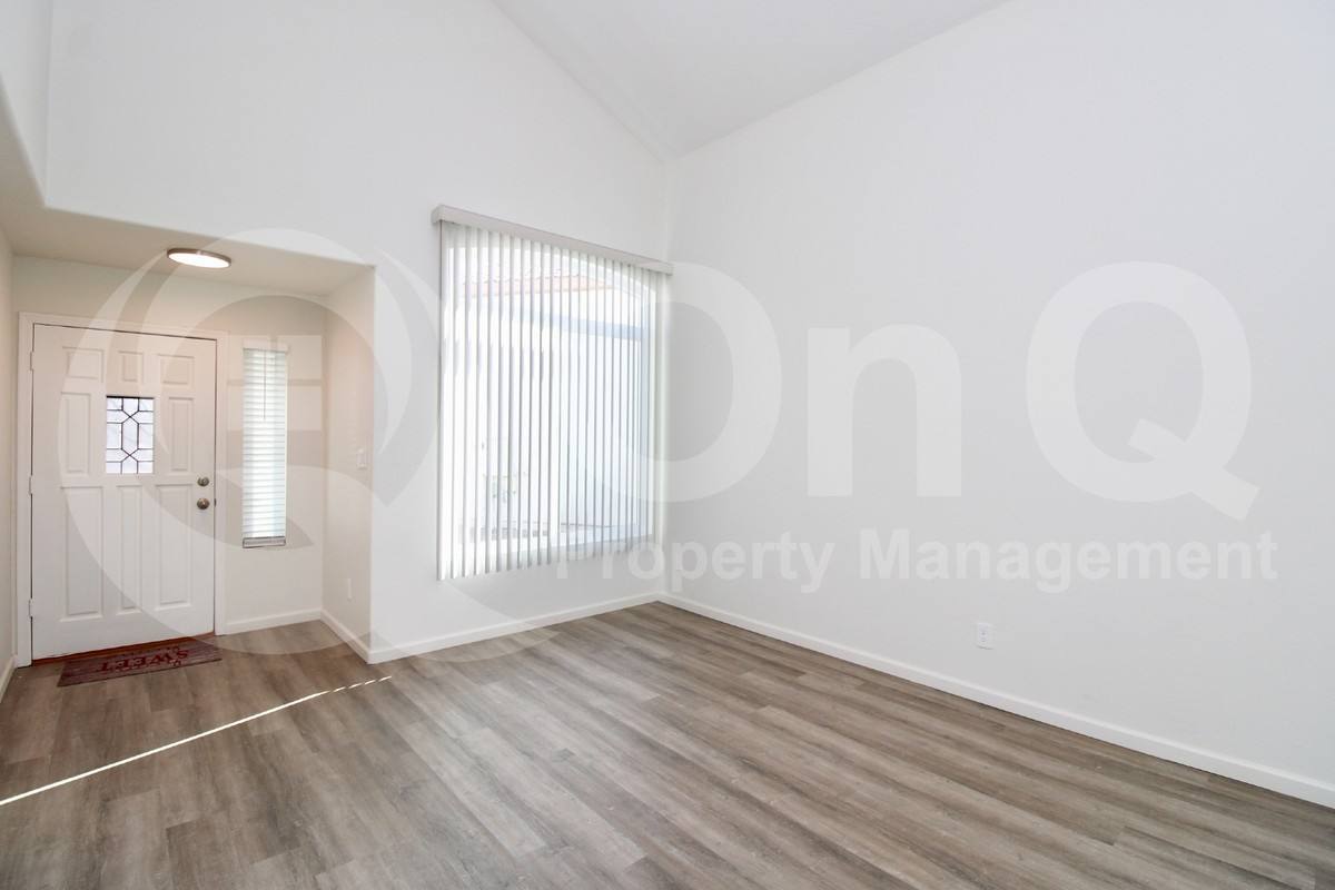 House for rent at 14646 N 90th Dr, Peoria, AZ 85381