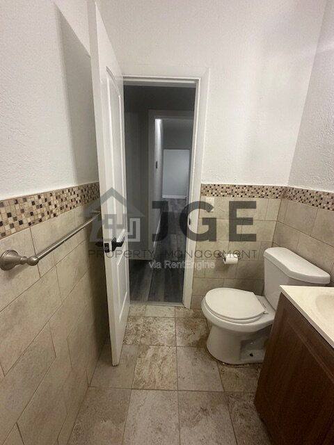 Apartment for rent at 2154 NE 168th St, Miami, FL 33162