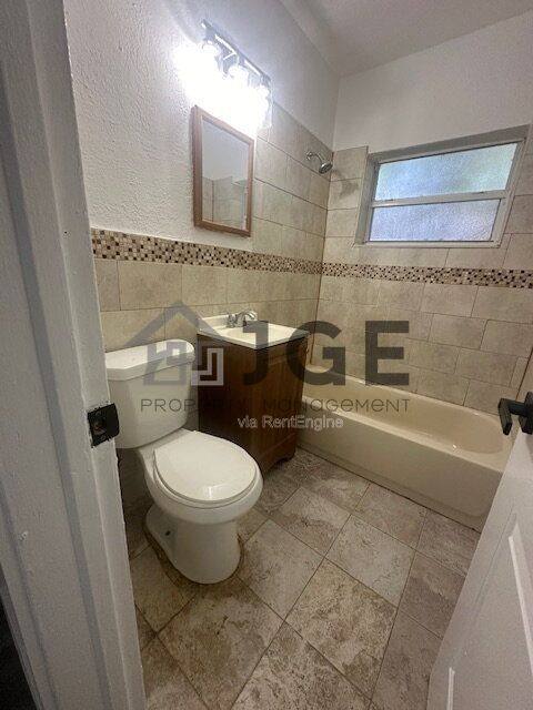 Apartment for rent at 2154 NE 168th St, Miami, FL 33162