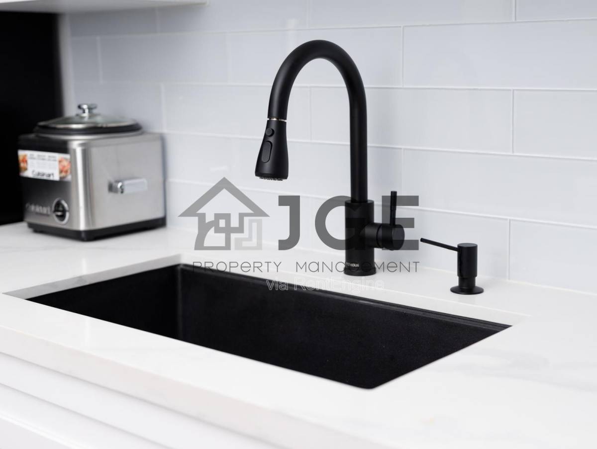 Condo for rent at 270 NE 191st St #103, Miami, FL 33179