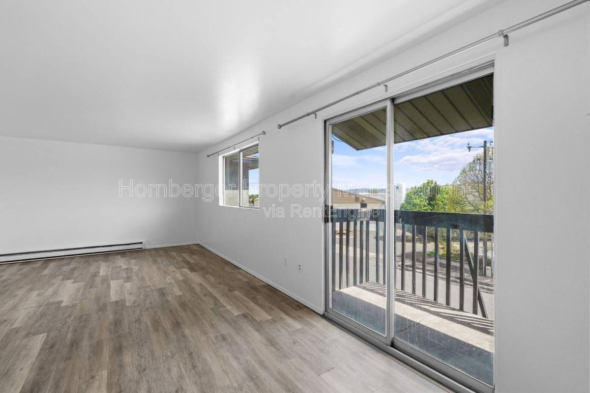 Apartment for rent at 2807 E Boone Ave, Spokane, WA 99202