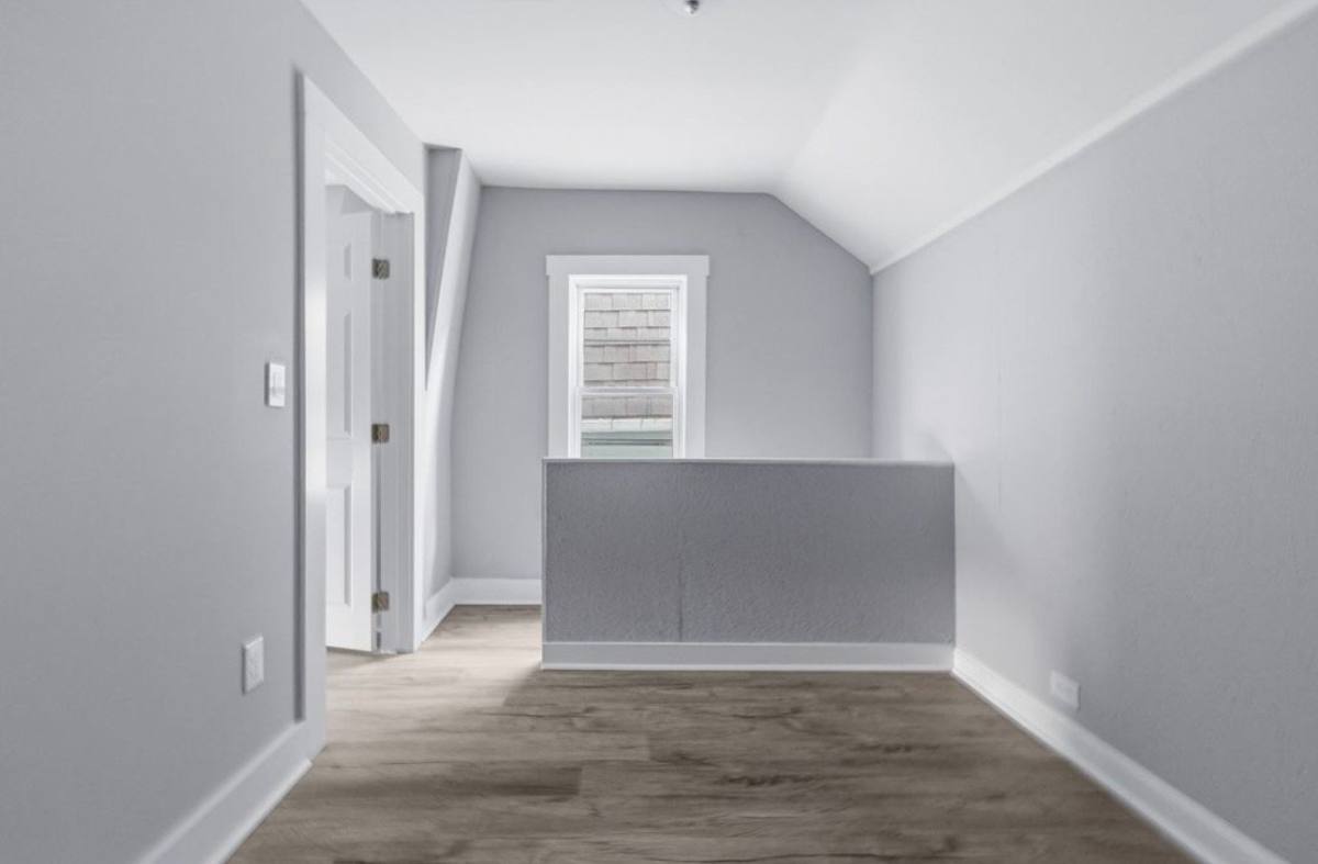 Townhouse for rent at 255 Rodman St #3, Fall River, MA 02721