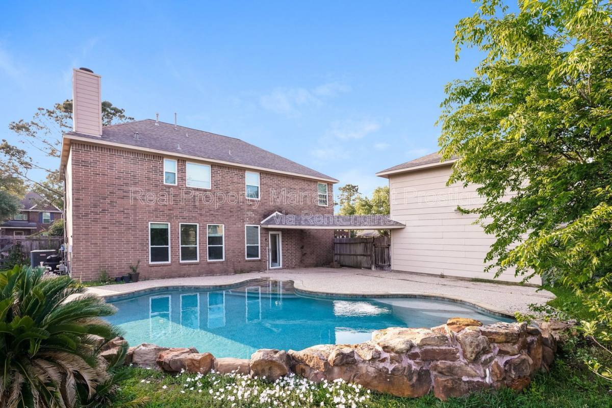House for rent at 2309 San Augustine Lane, Friendswood, TX 77546