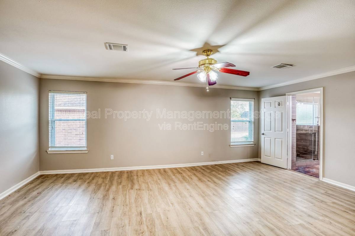 House for rent at 2309 San Augustine Lane, Friendswood, TX 77546