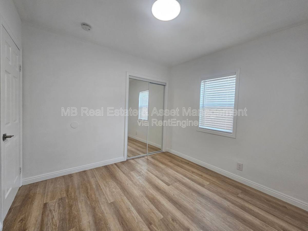 Apartment for rent at 4754 W 163rd St, Lawndale, CA 90260