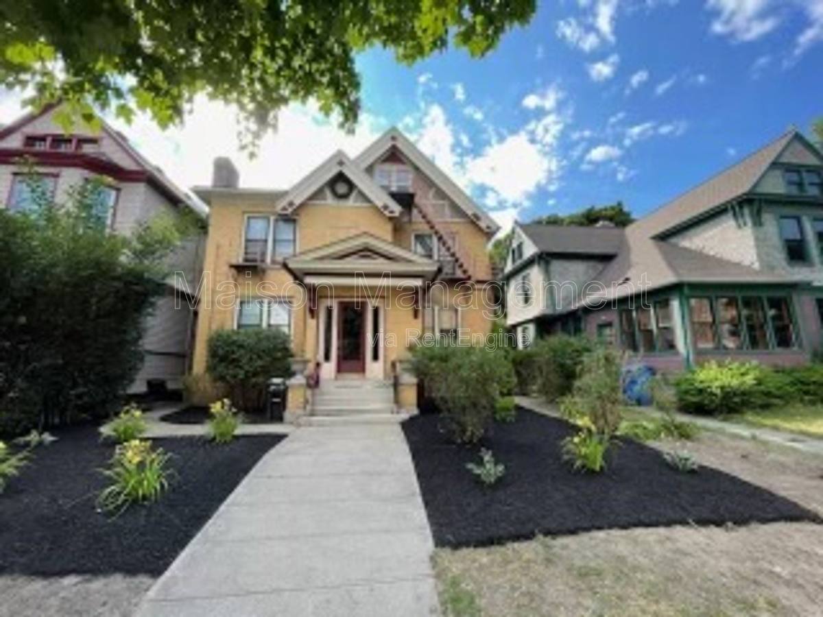 Apartment for rent at 405 Alexander St #C, Rochester, NY 14607