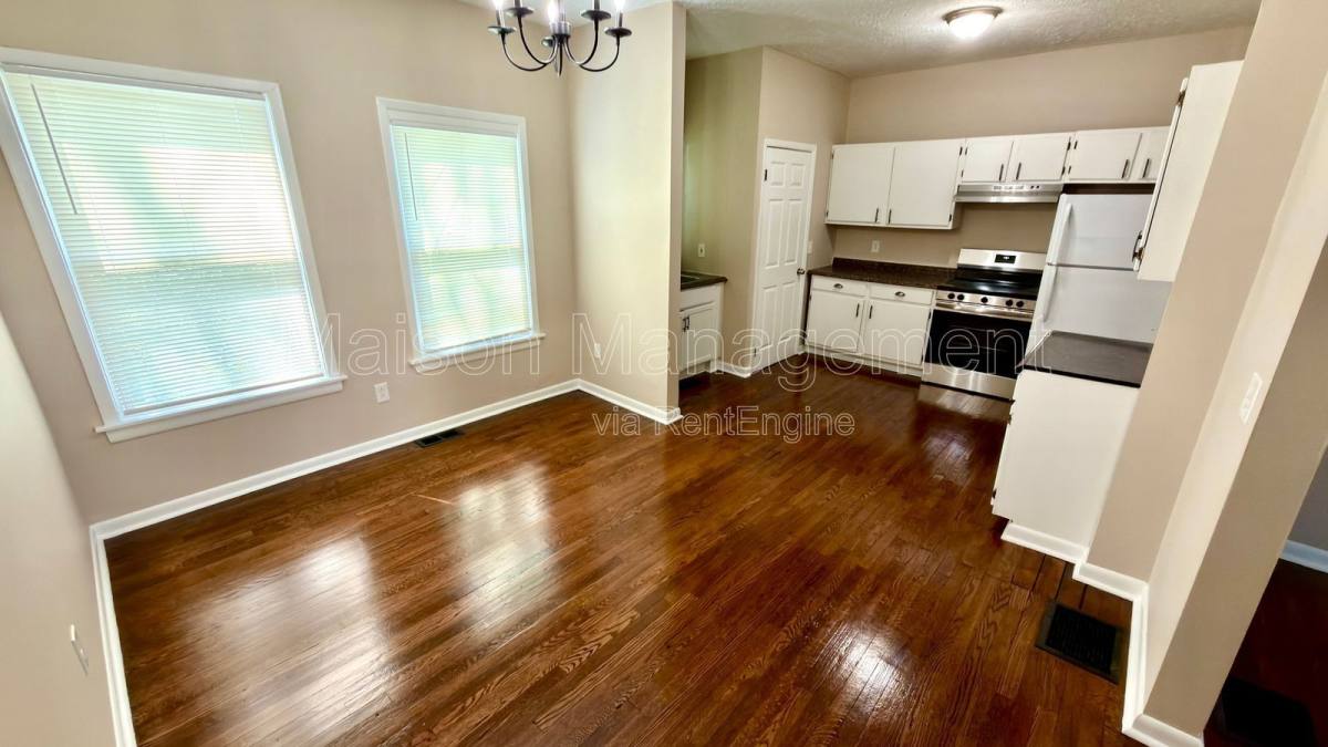 Townhouse for rent at 451 Averill Ave, Rochester, NY 14607