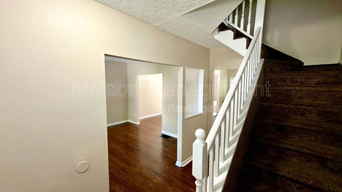 Townhouse for rent at 451 Averill Ave, Rochester, NY 14607