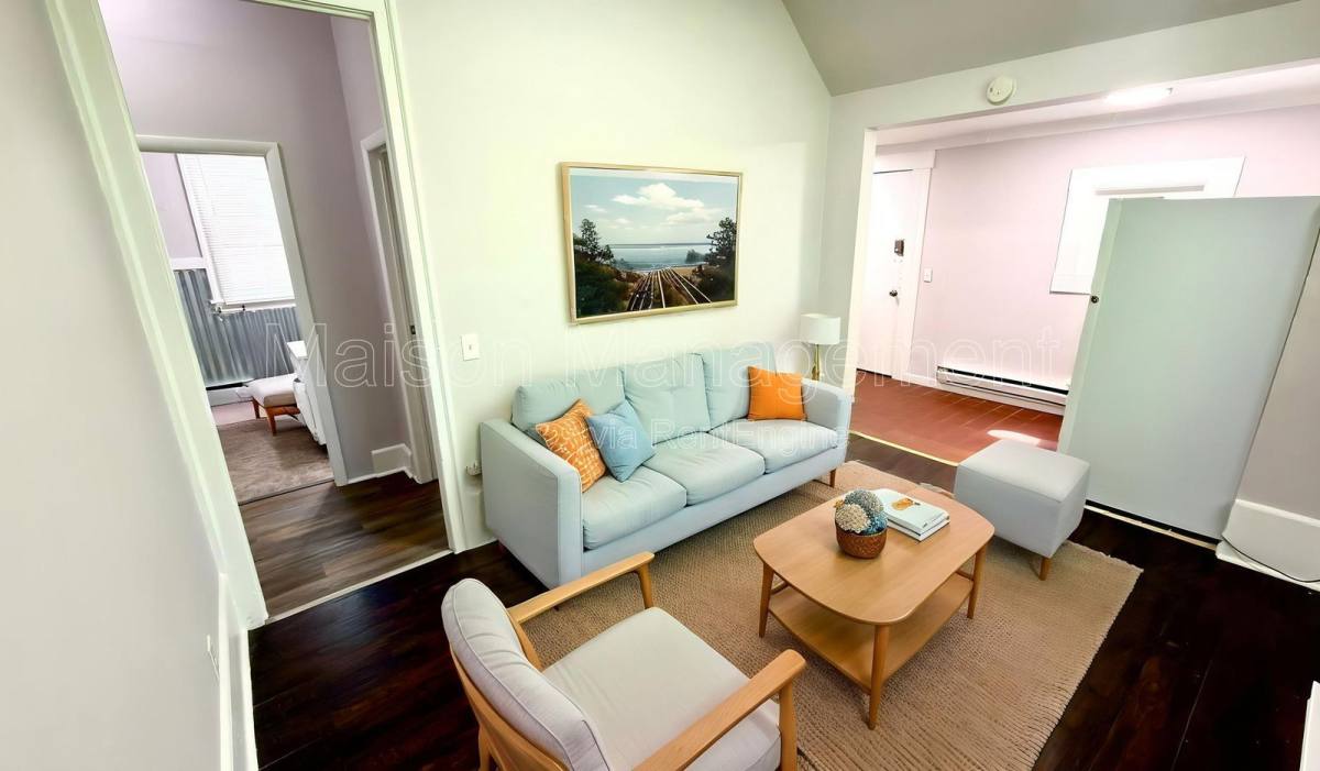 Apartment for rent at 196 N Goodman St #4, Rochester, NY 14607