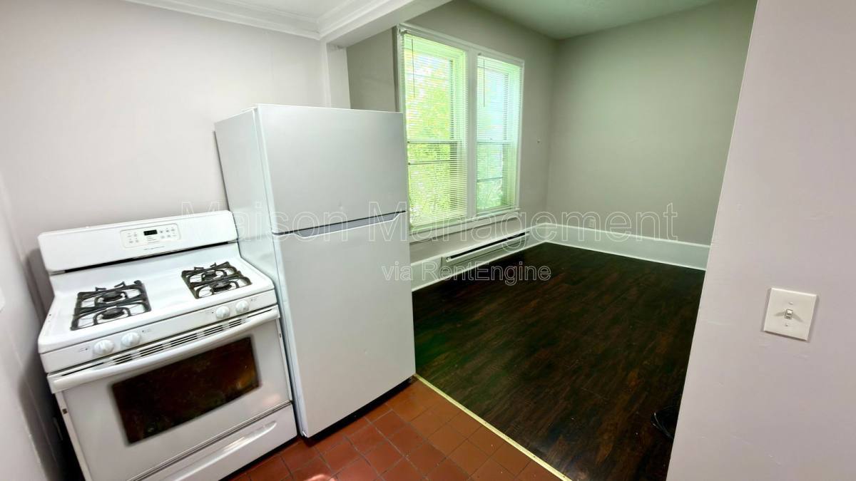 Apartment for rent at 196 N Goodman St #4, Rochester, NY 14607