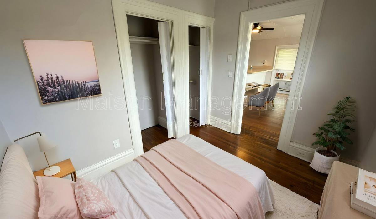 Apartment for rent at 196 N Goodman St #5, Rochester, NY 14607