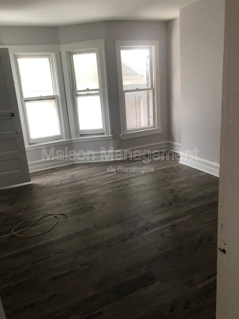 Apartment for rent at 48 Harlem St #5, Rochester, NY 14607