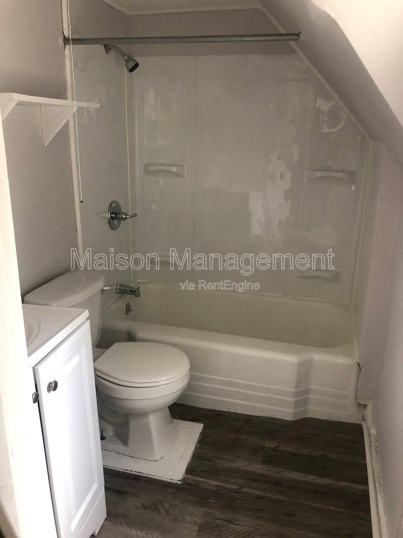 Apartment for rent at 48 Harlem St #5, Rochester, NY 14607
