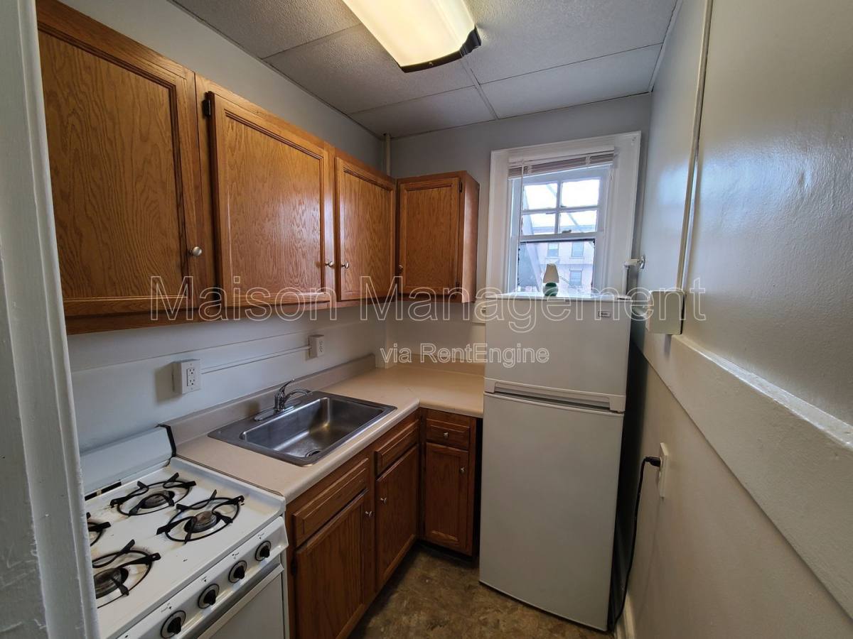 Apartment for rent at 30 Edgerton St #6, Rochester, NY 14607