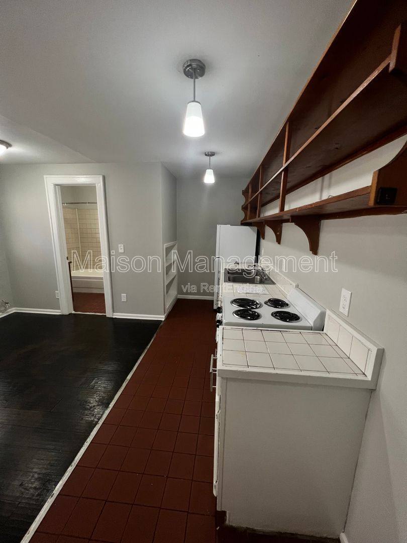 Apartment for rent at 196 N Goodman St #7, Rochester, NY 14607