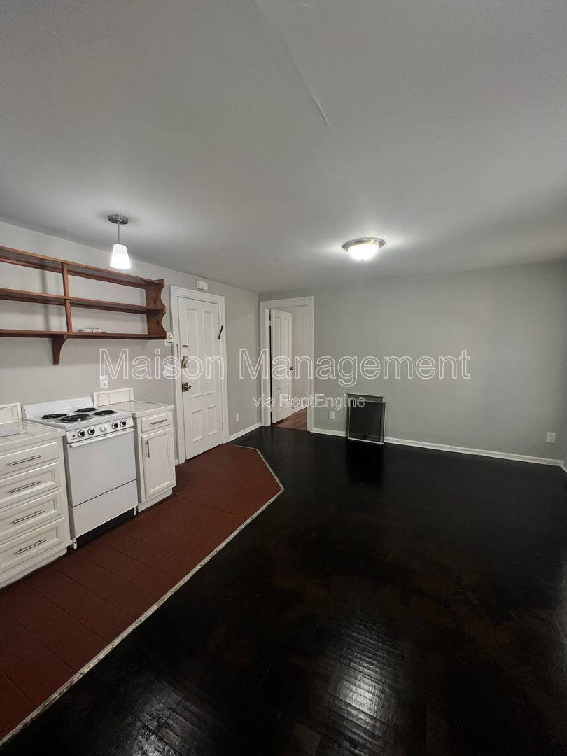 Apartment for rent at 196 N Goodman St #7, Rochester, NY 14607