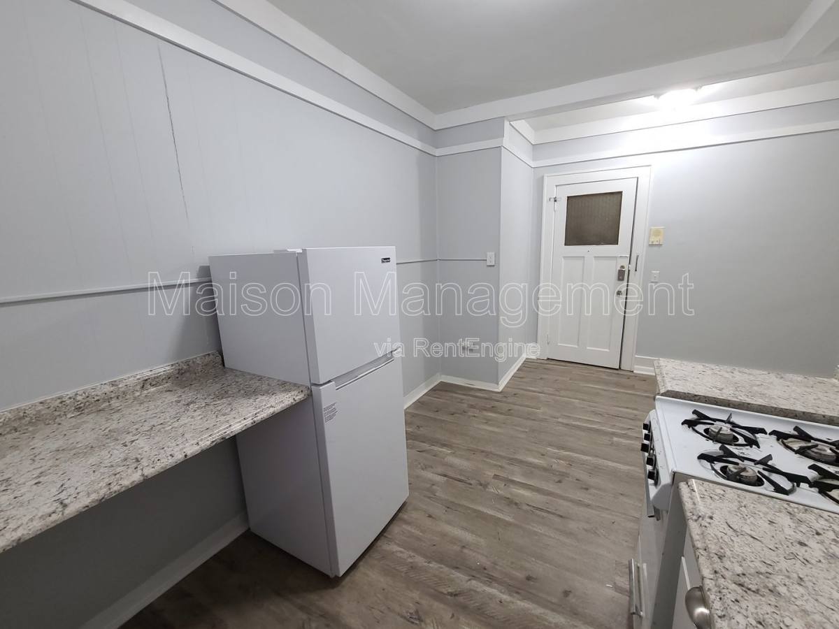 Apartment for rent at 693 Park Ave #11, Rochester, NY 14607