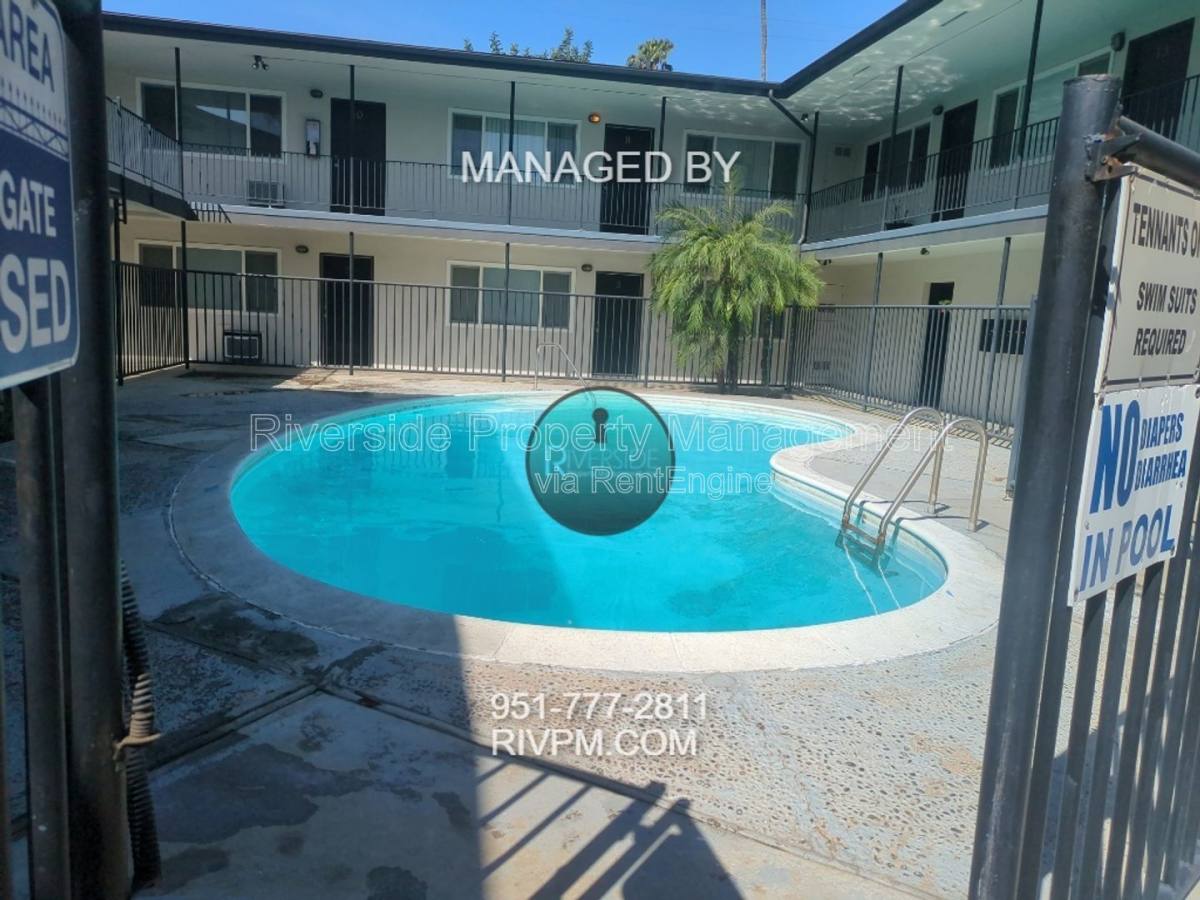 Apartment for rent at 1881 Loma Vista St #2, Riverside, CA 92507