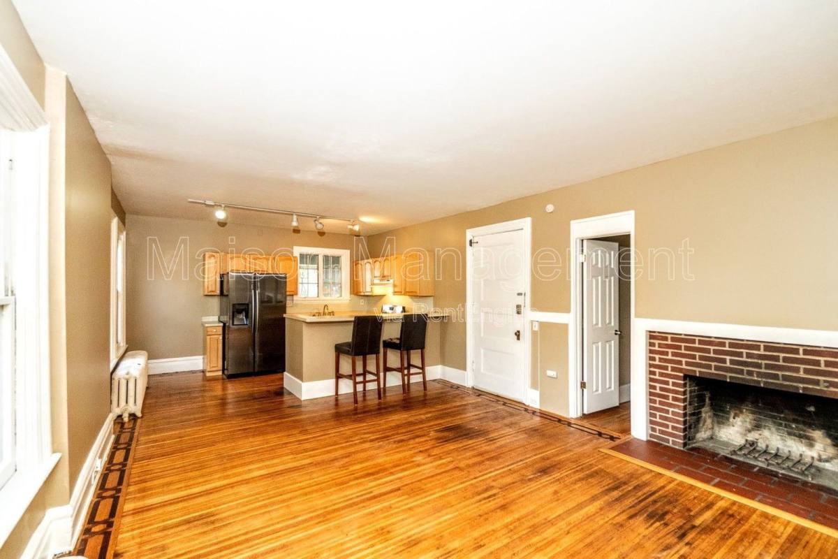 Apartment for rent at 595 University Ave #1, Rochester, NY 14607