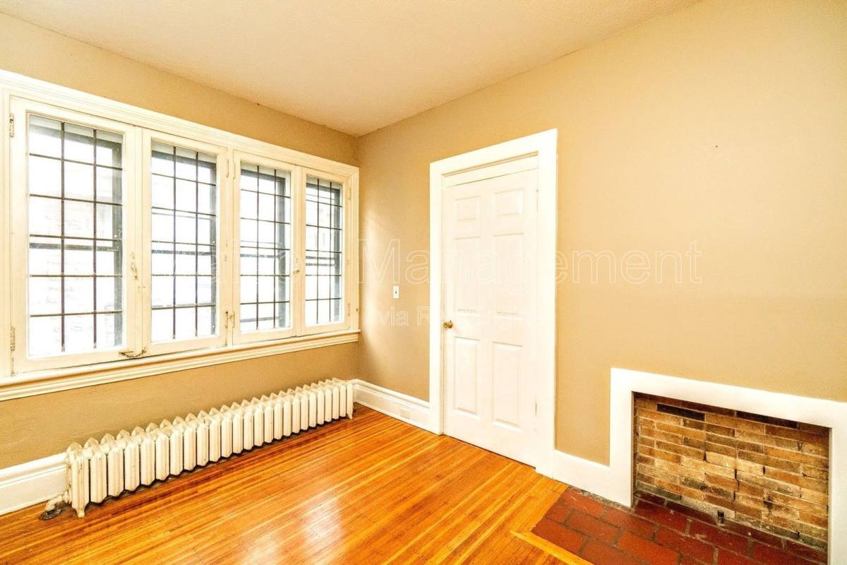 Apartment for rent at 595 University Ave #1, Rochester, NY 14607