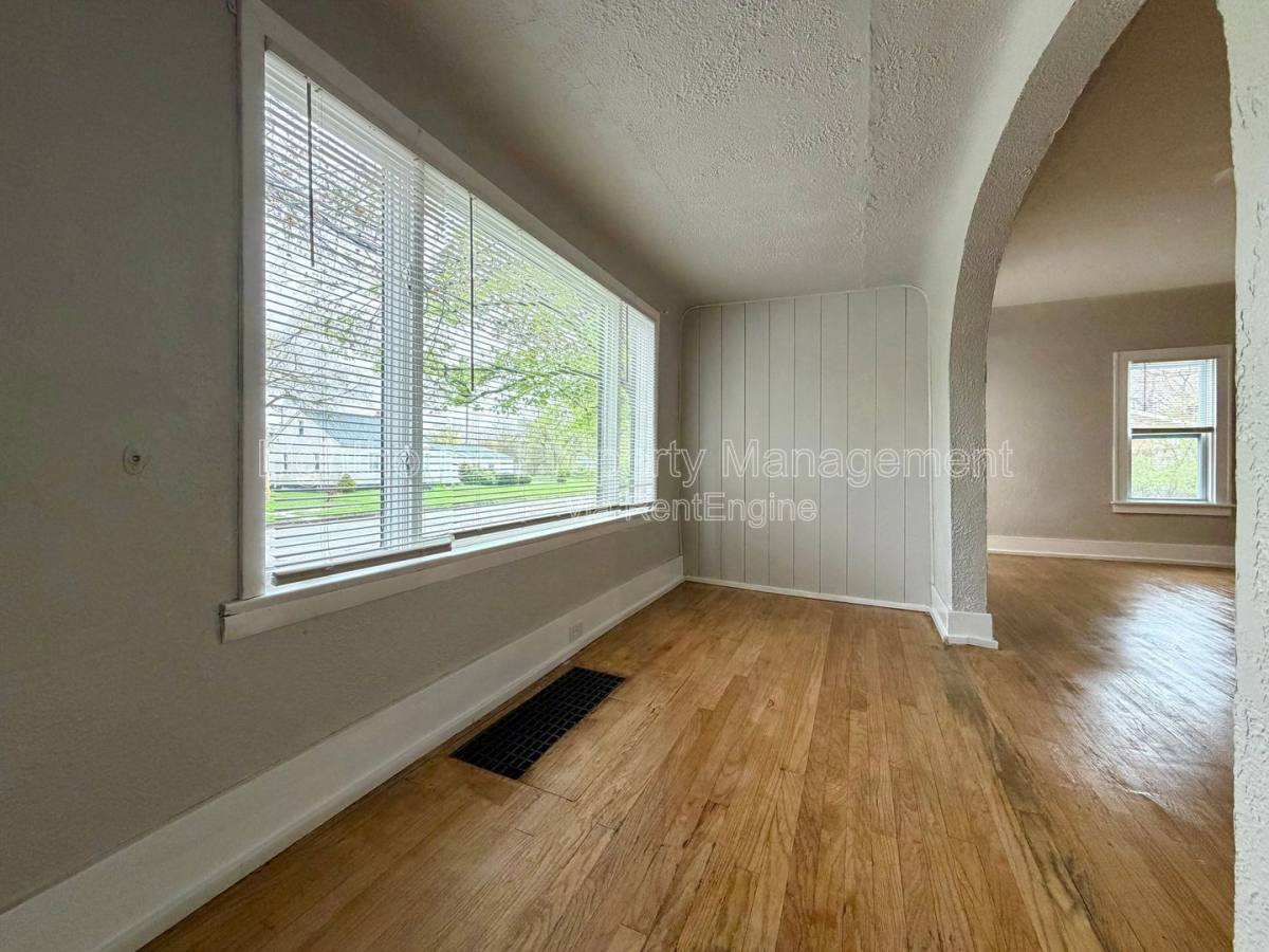 House for rent at 2145 8th St, Muskegon, MI 49444