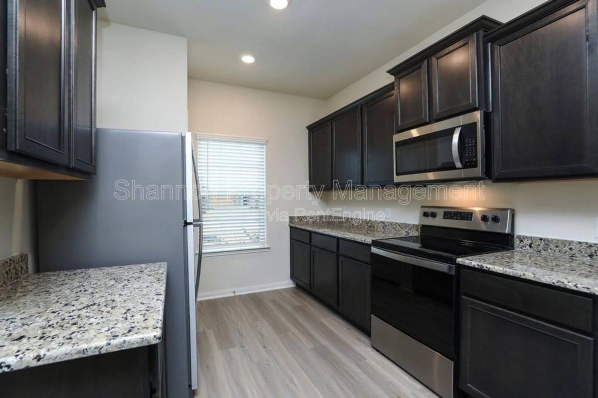 House for rent at 20722 Nala Bear Dr, Hockley, TX 77447