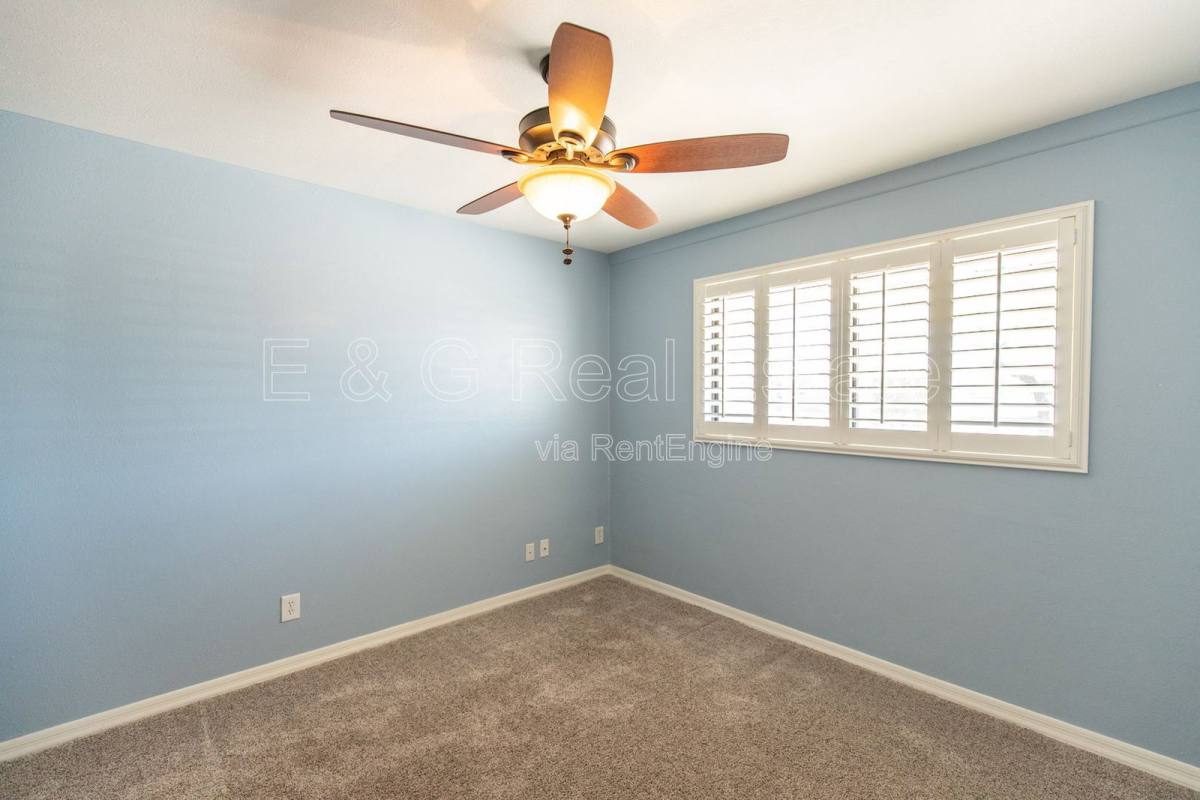 House for rent at 8050 E Clarendon Ave, Scottsdale, AZ 85251