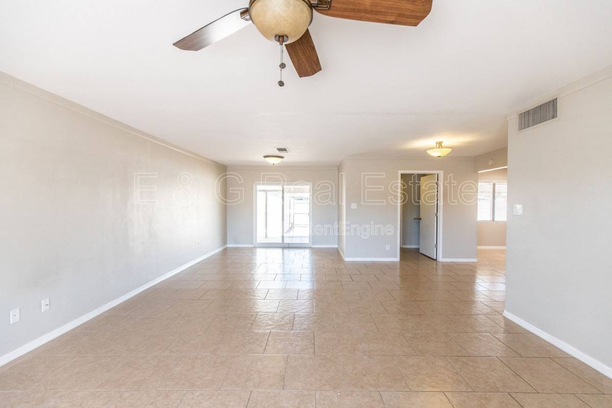 House for rent at 8050 E Clarendon Ave, Scottsdale, AZ 85251