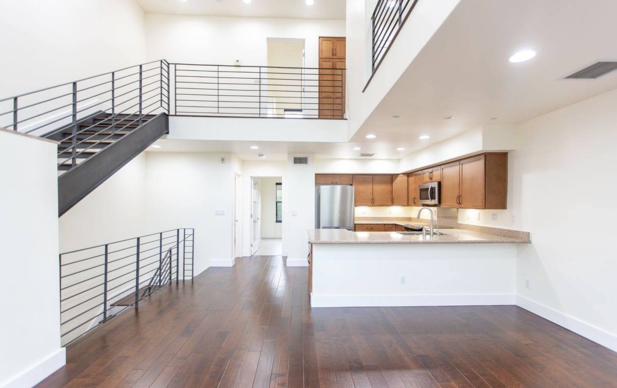 Apartment for rent at 1300 W 5th St #1009, Tempe, AZ 85281