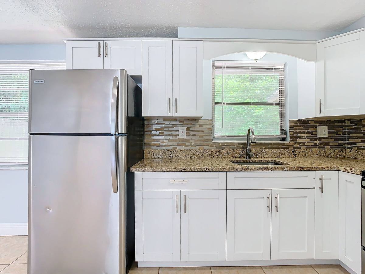 Apartment for rent at 1525 Swordbill Dr, Holiday, FL 34690