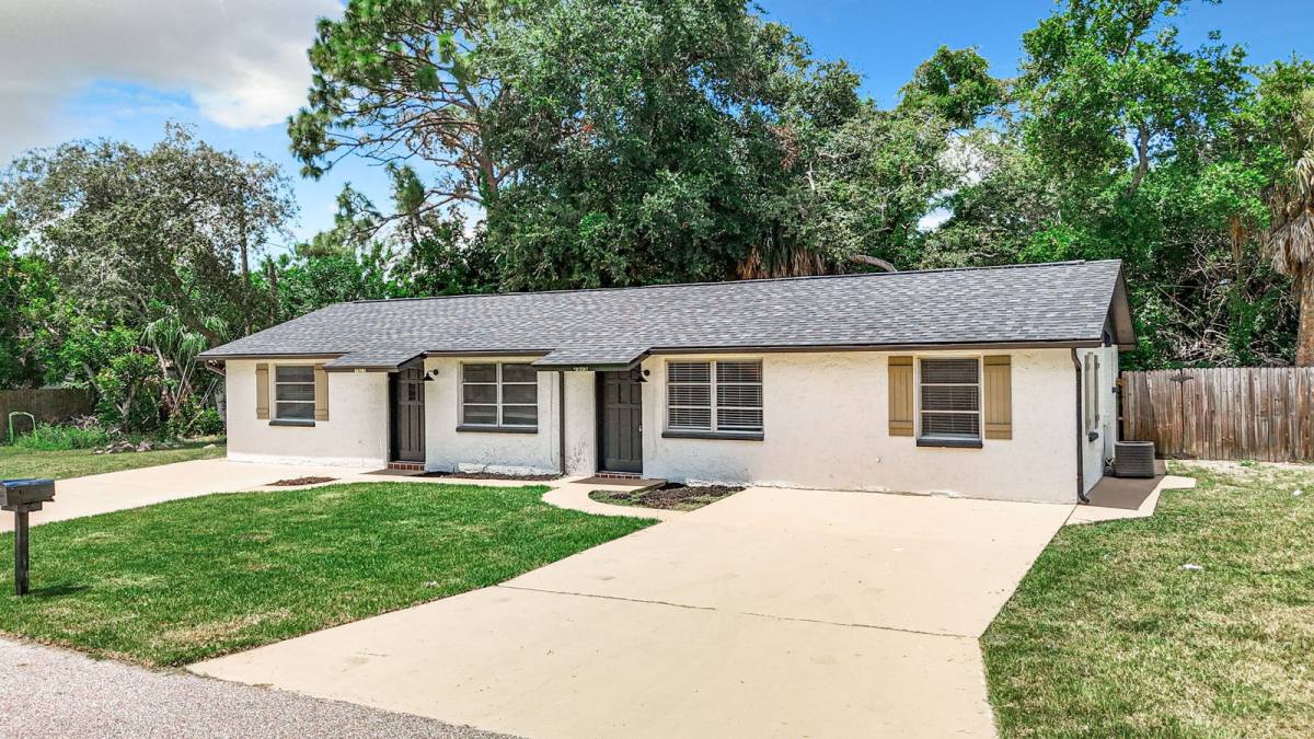 Apartment for rent at 1525 Swordbill Dr, Holiday, FL 34690