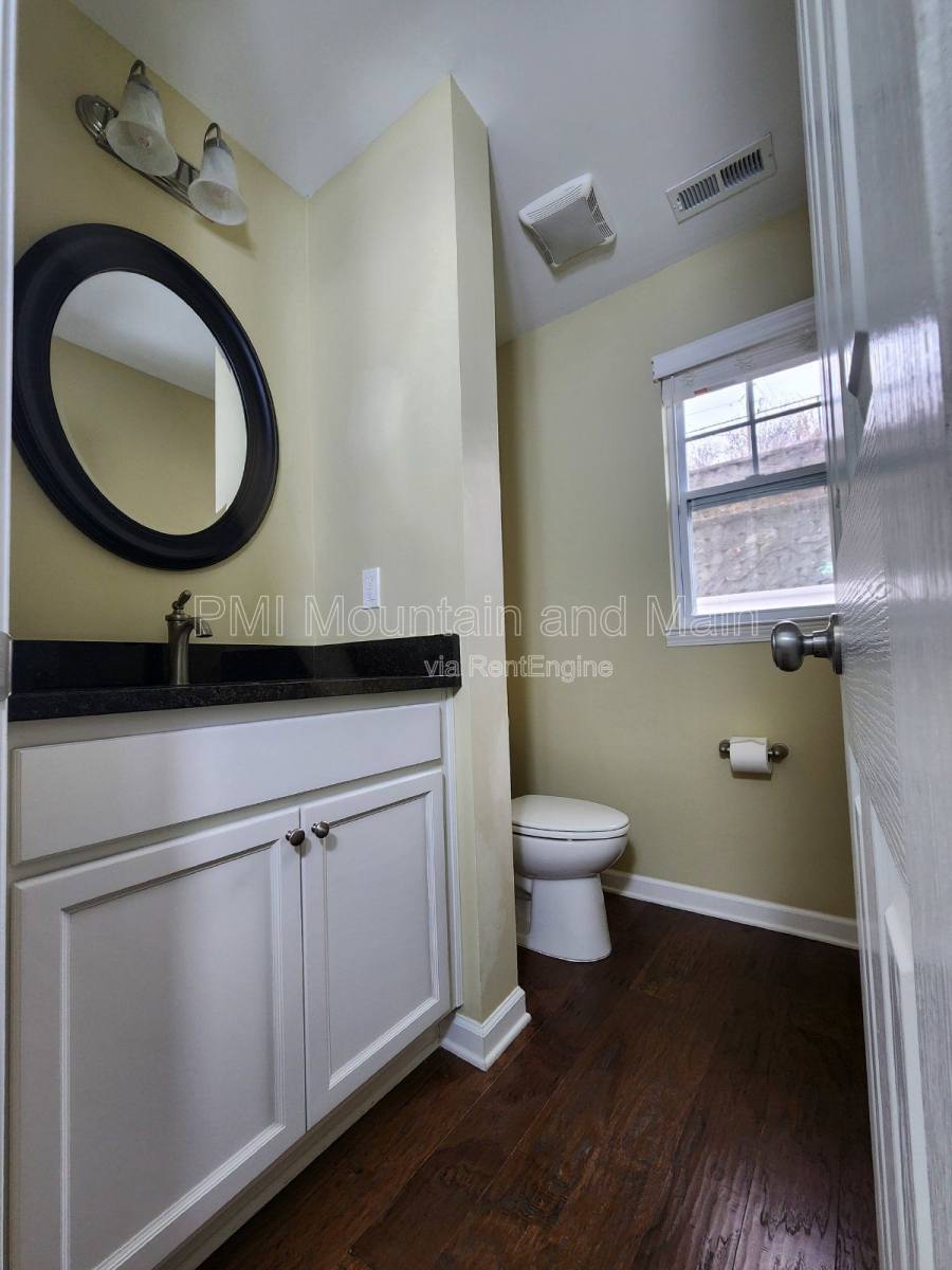 Townhouse for rent at 19 Barnett Shoals Dr, Weaverville, NC 28787